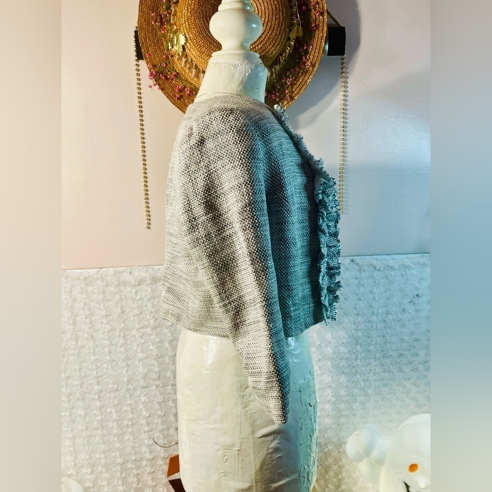 NWT Aqua Tweed Raunchy and Amp Ruffled Cropped Blazer Size Medium! - Picture 5 of 15